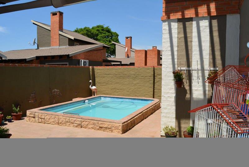5 Bedroom Property for Sale in Rustenburg Central North West